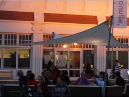 Foto: Strandhalle Gr&amp;ouml;mitz